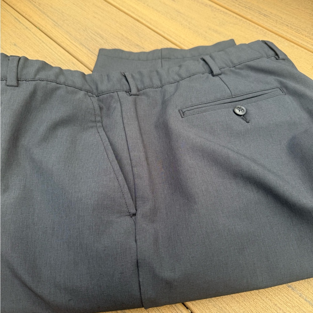 Greg Norman Collection Gray Flat Front Pants 42X32